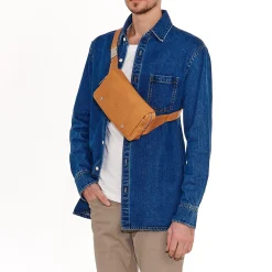 Brolio Men's belt bag in vintage leather color natural