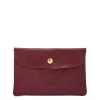 Case in leather color black cherry