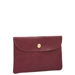Case in leather color black cherry