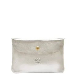 Case in metallic leather color metallic silver