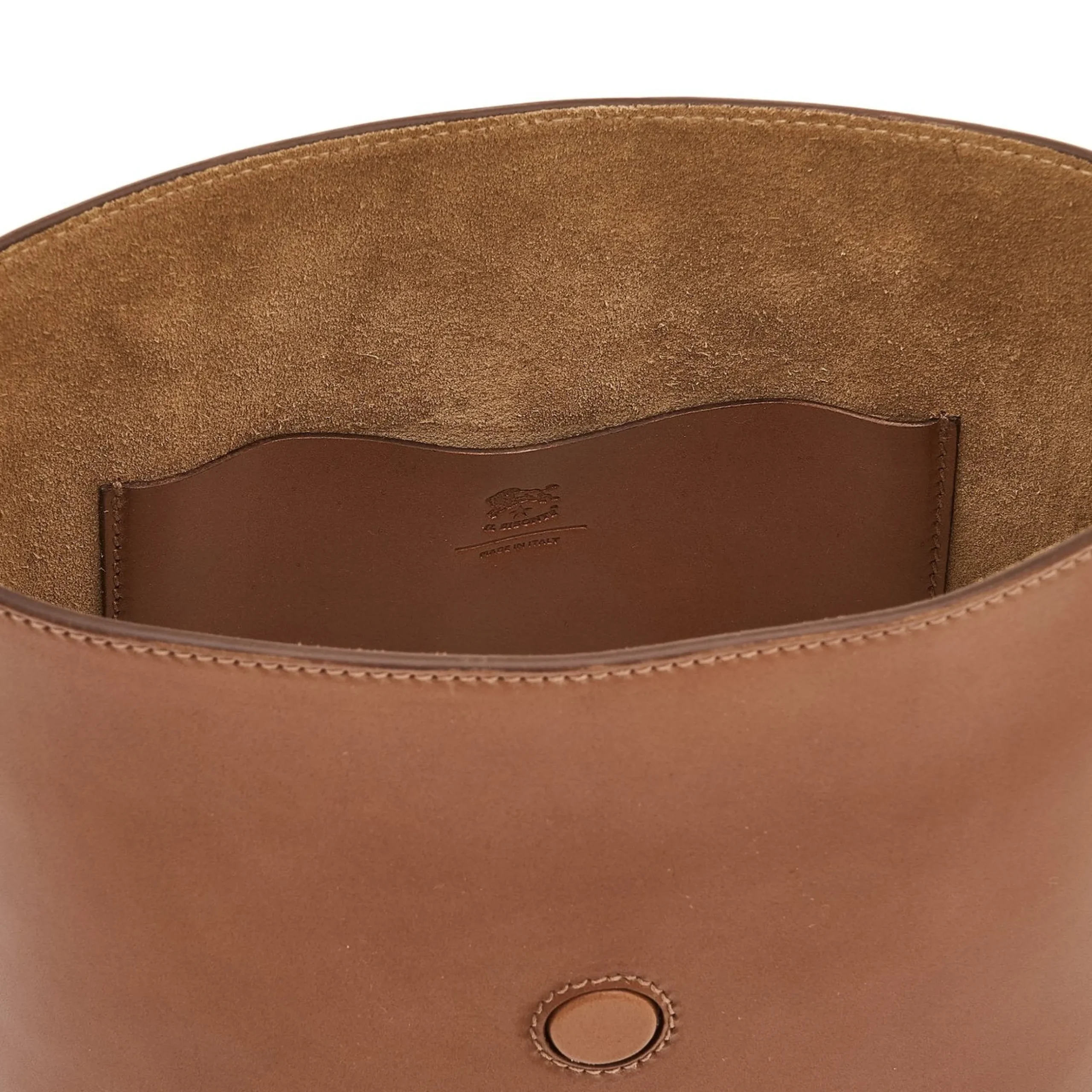 Consuelo Women's bucket bag in leather color chocolate
