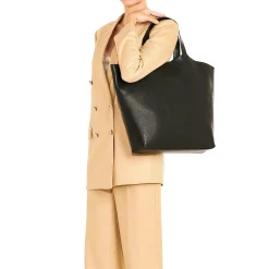 Le laudi Women's tote bag in vintage leather color black