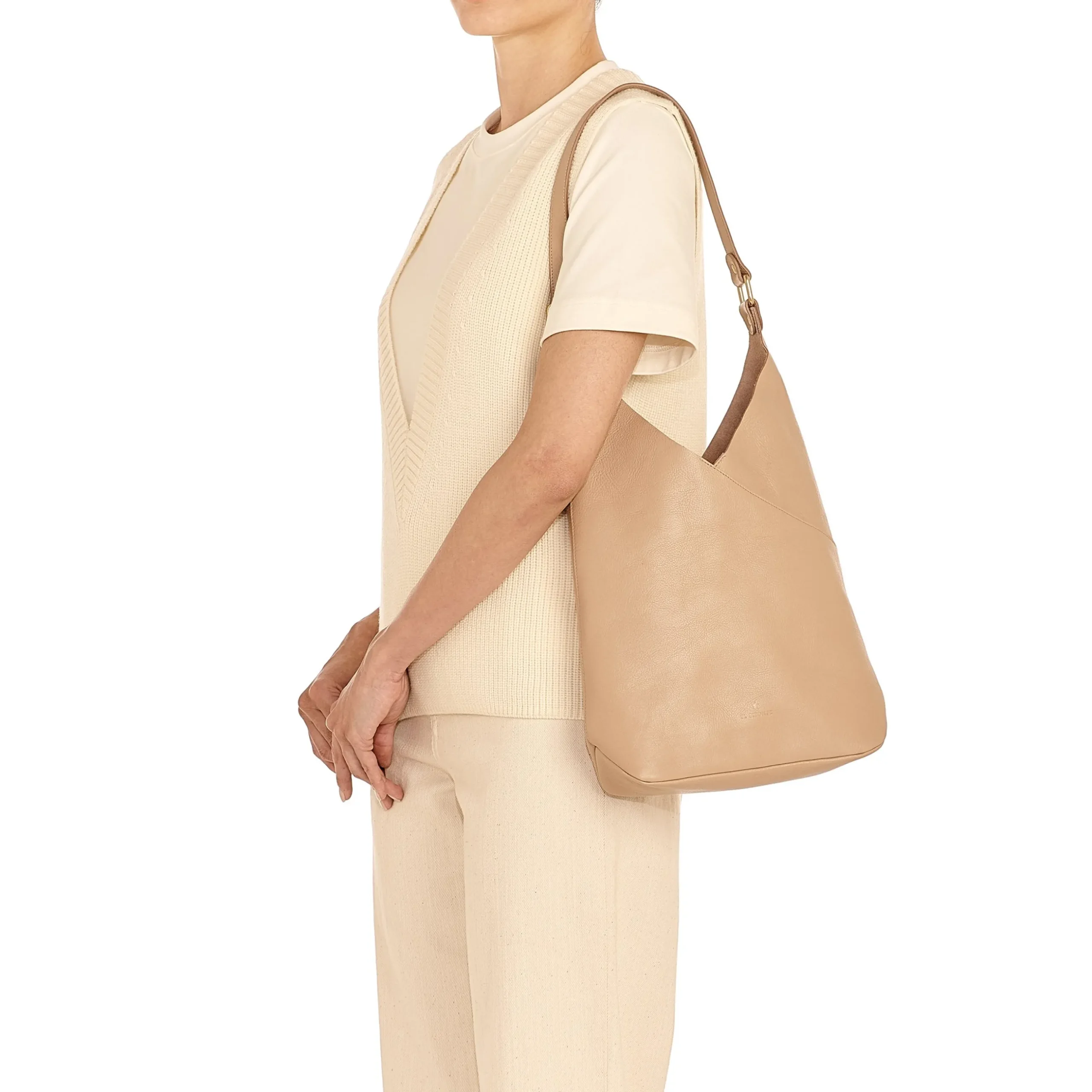 Malibu Women's shoulder bag in leather color caffelatte