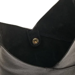 Malibu Women's shoulder bag in leather color black