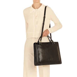 Manhattan Women's briefcase in leather color black