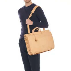 Men's briefcase in leather color natural