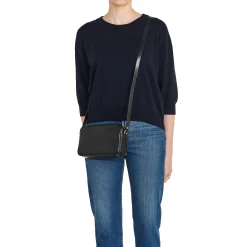Oliveta Women's crossbody bag in leather color black