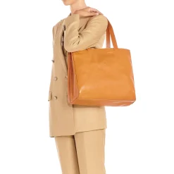Opale Women's handbag in leather color caramel