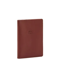 Passport holder in leather color black cherry