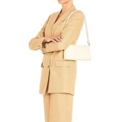 Salina Women's shoulder bag in leather color milk