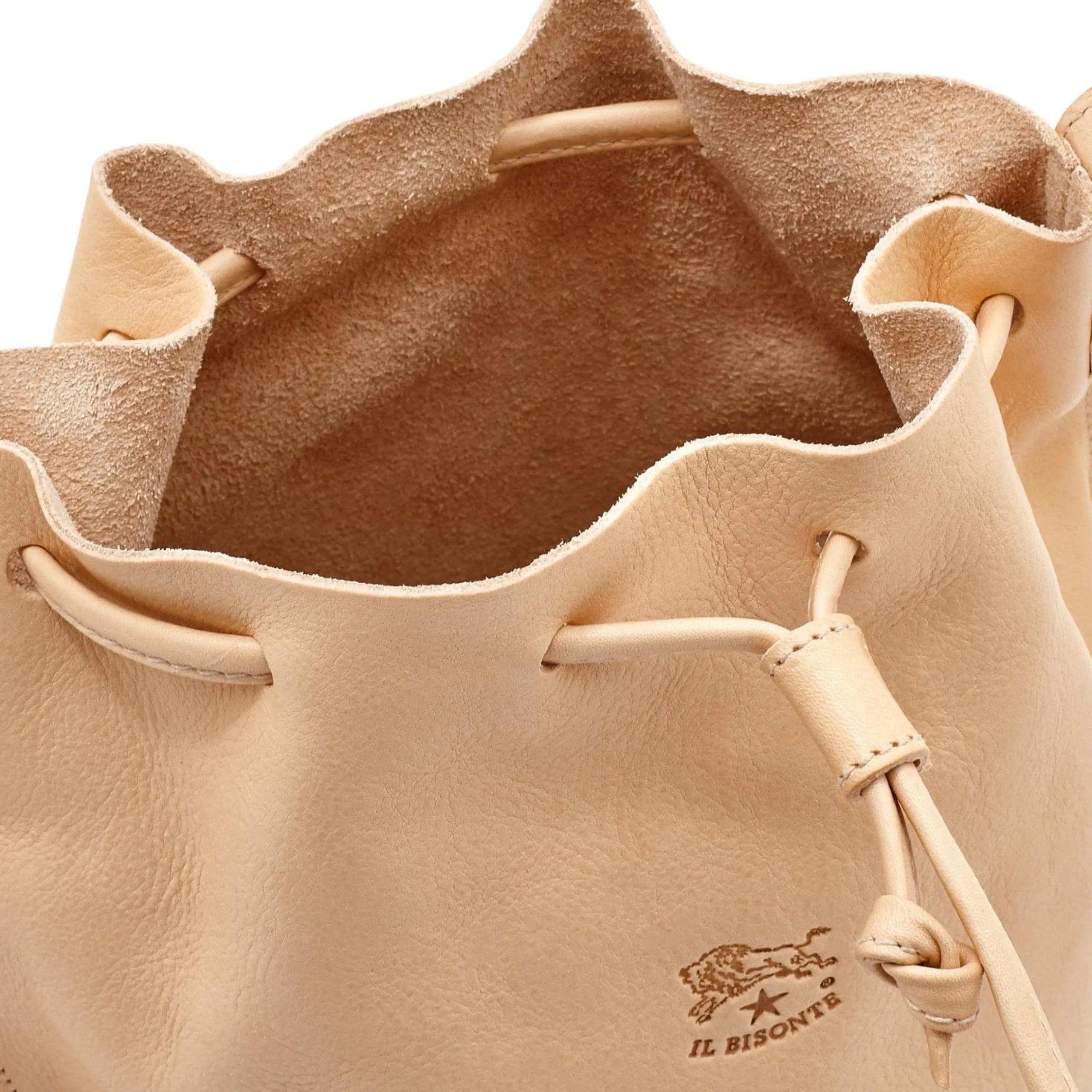 Silvia Women's bucket bag in leather color natural