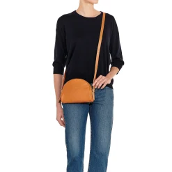 Women's crossbody bag in leather color caramel